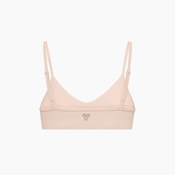 Aritzia TNAction TnaButter Hold Tight Bra Top - Barely Blush - Picture 7 of 10
